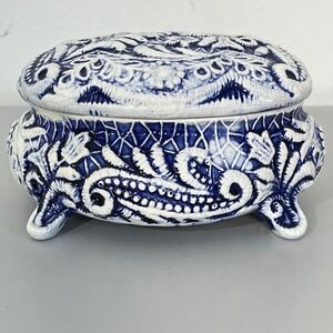 Vintage Blue White Ceramic Footed Trinket Jewelry Box Ornate Floral Lidded